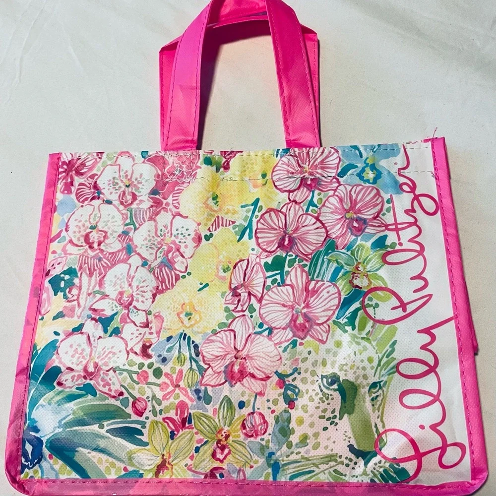 Two Lily Pulitzer Shopper Bags - Picture 3 of 6